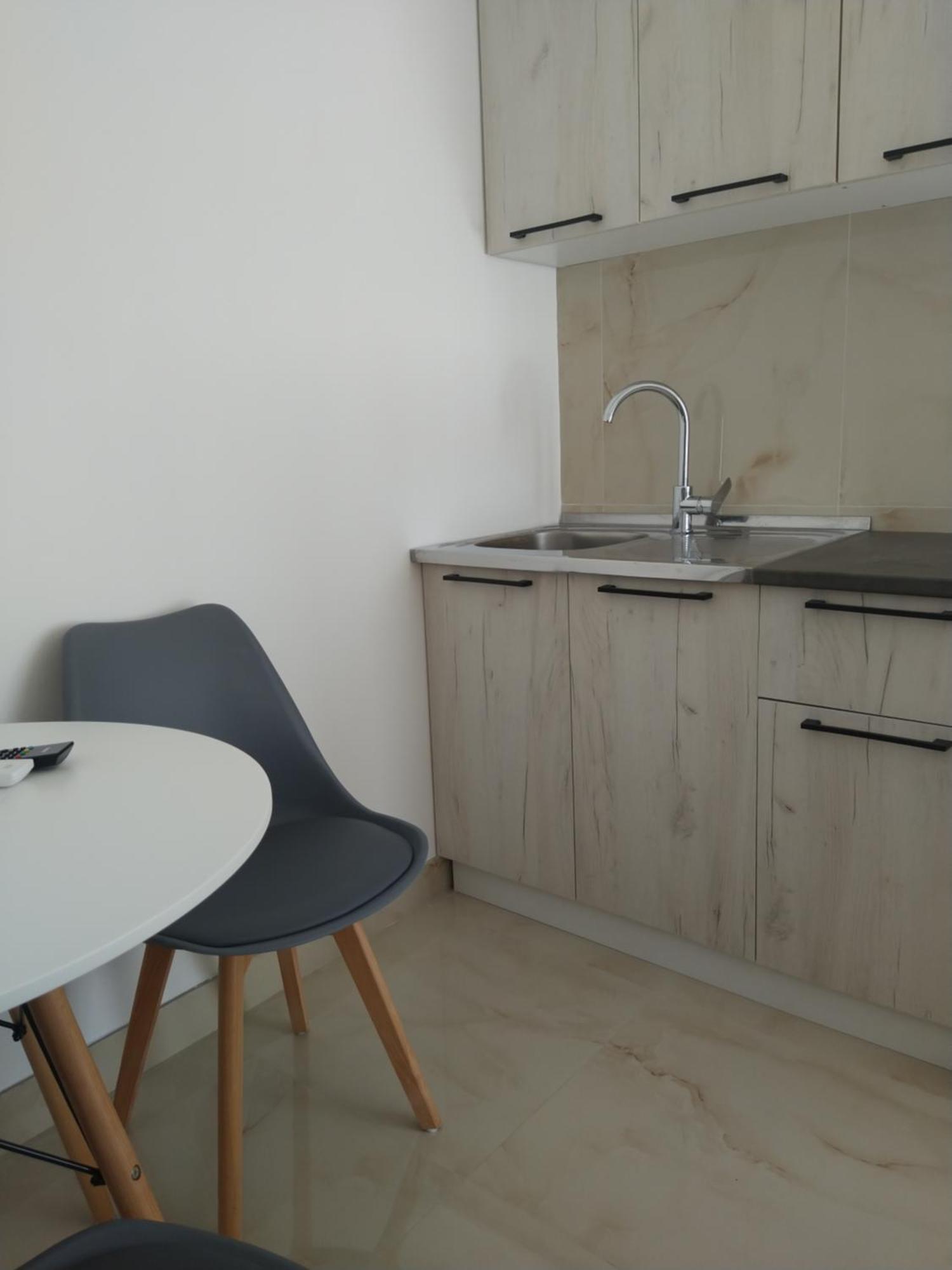 Hostel Vera - Airport Podgorica Mitrovici  Ngoại thất bức ảnh